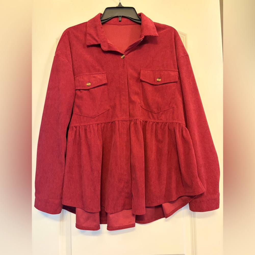 SHEIN Burgundy Ribbed Button-Front Peplum Top